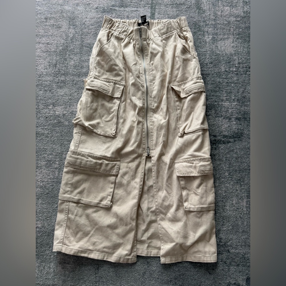Beige Cargo Skirt with Multiple Pockets